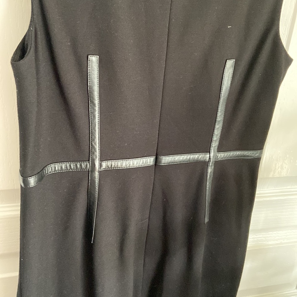 Trina Turk Katharine Black Faux Leather Piping Ponte Knit Sheath Dress - Picture 7 of 13